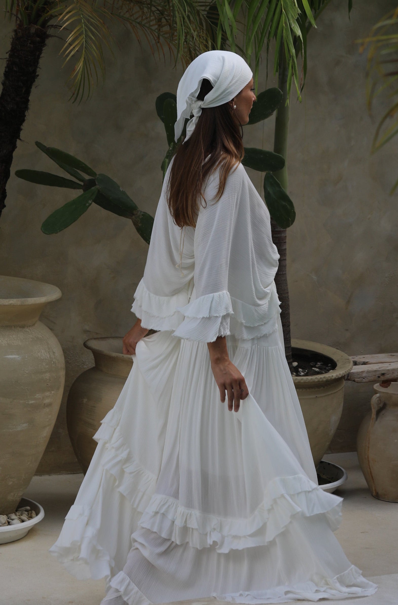 ROBE LELE
