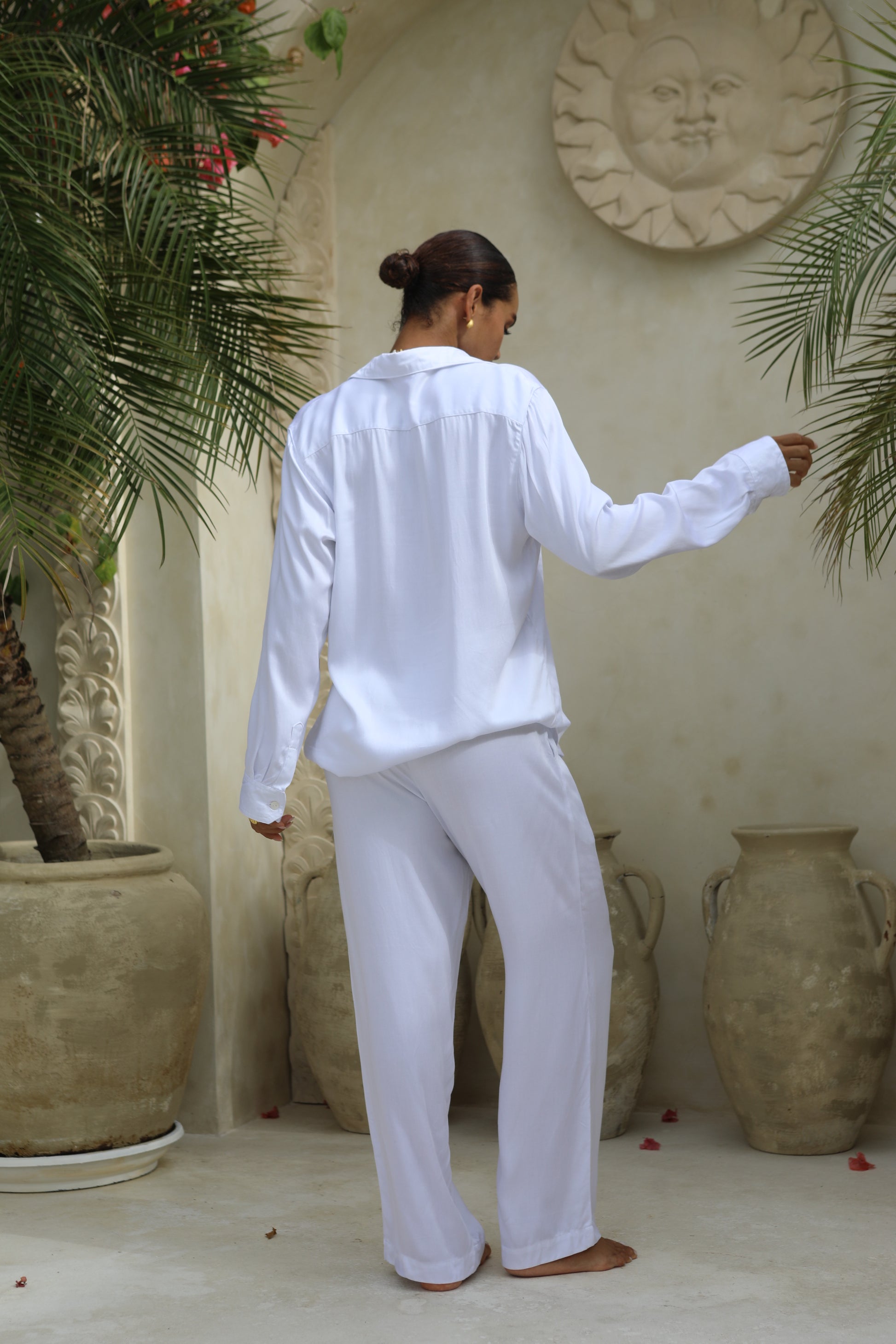 VISCOSE SET WHITE – Ensemble Chemise Oversize & Pantalon Large Satiné | by Paquita Exbrayat
