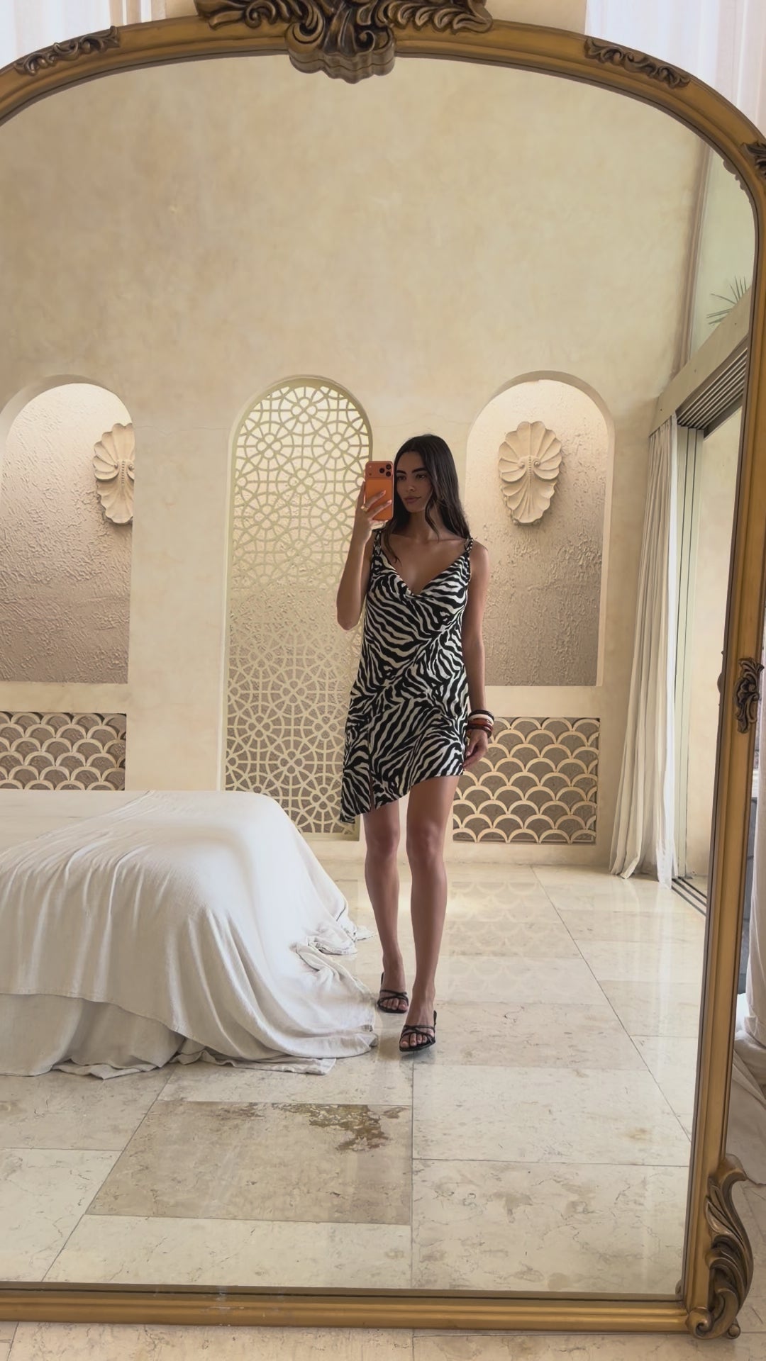 WILD SHORT DRESS – Robe Courte Asymétrique Zèbre | by Paquita Exbrayat